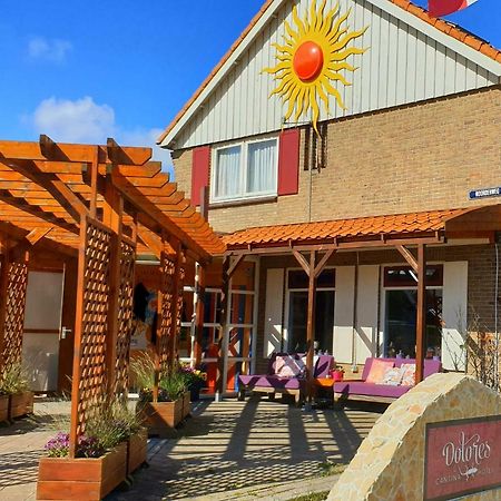 Hotel Dolores Ameland Нес Екстериор снимка