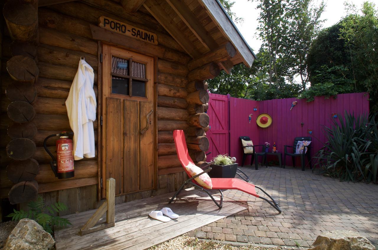 Hotel Dolores Ameland Нес Екстериор снимка