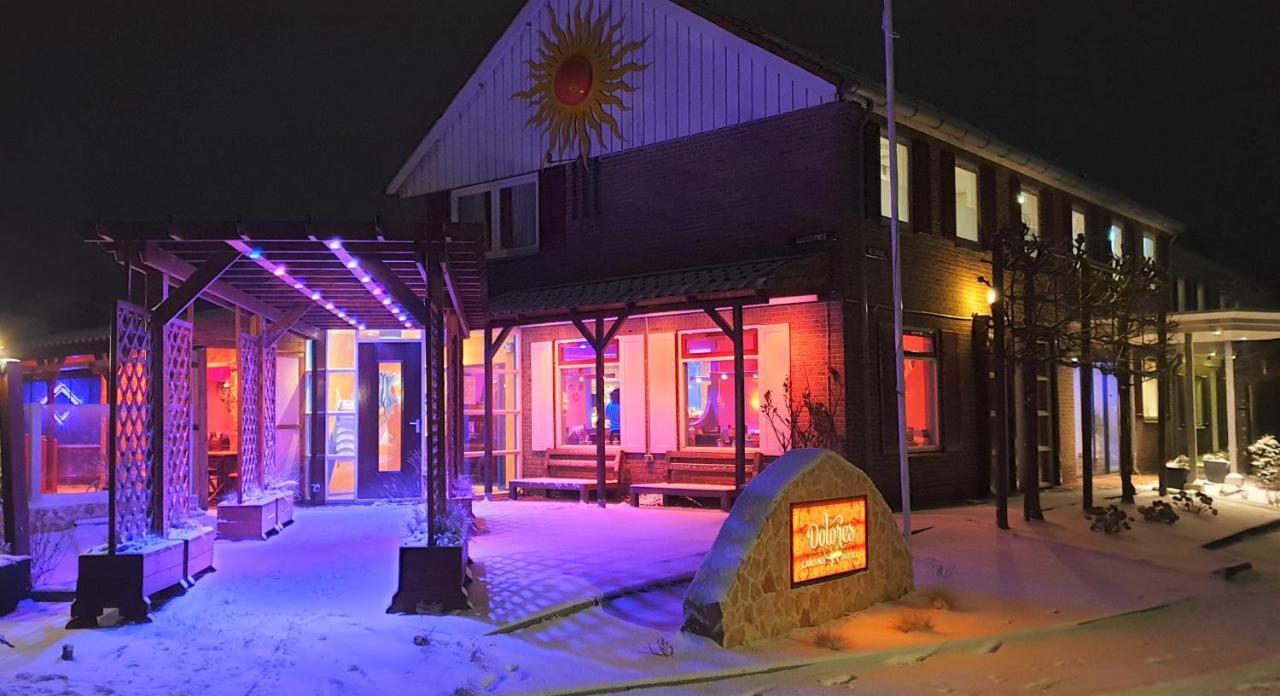 Hotel Dolores Ameland Нес Екстериор снимка